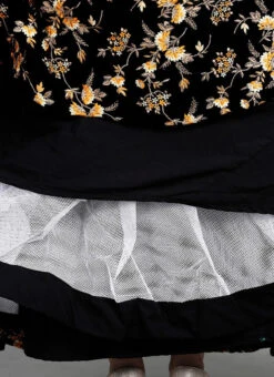 Black Embroidered Velvet Skirt 14 Black Embroidered Velvet Skirt -Indo Clothing Shop Black Embroidered Velvet Skirt WBBS02306482 rrc3