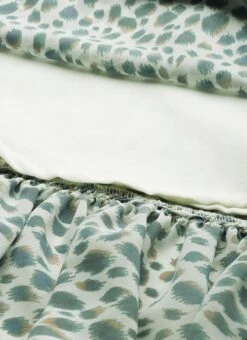 Cream Digital Printed Georgette Flared Dress Party Wear 15 Cream Digital Printed Georgette Flared Dress Party Wear -Indo Clothing Shop Cream Digital Printed Georgette Flared Dress DRBS02209821 rrc4