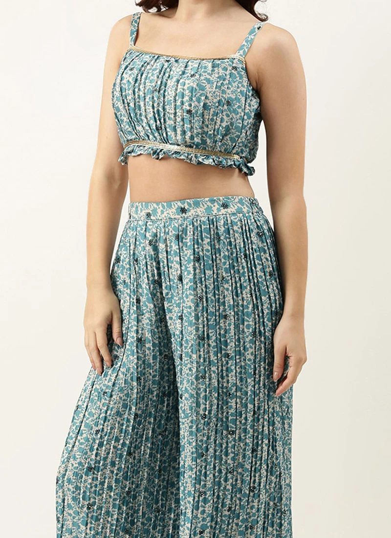 Dupatta From Cream And Blue Printed N Embroidered Set After Six Wear 1 Dupatta From Cream And Blue Printed N Embroidered Set After Six Wear