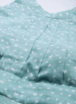 Blue Halter Neck Georgette Gown After Six Wear 12 Blue Halter Neck Georgette Gown After Six Wear -Indo Clothing Shop Custom Made Blue Halter Neck Georgette Gown IWBS01908551 rrc1