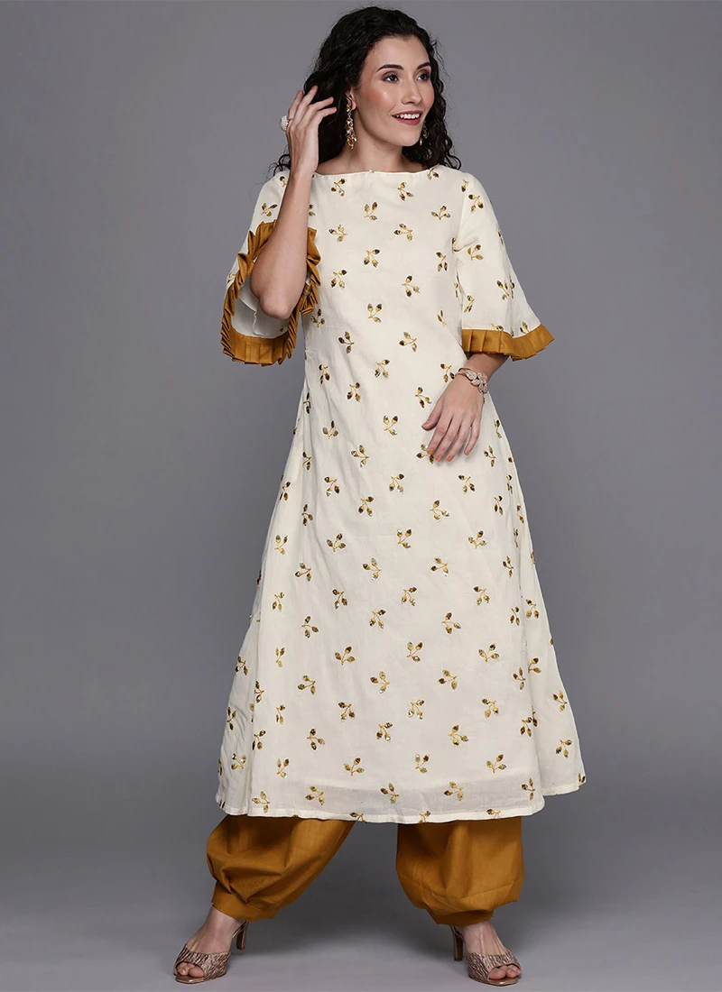 Multicolor Printed Cape Sleeves Salwar Set After Six Wear 3 Multicolor Printed Cape Sleeves Salwar Set After Six Wear - Image 3